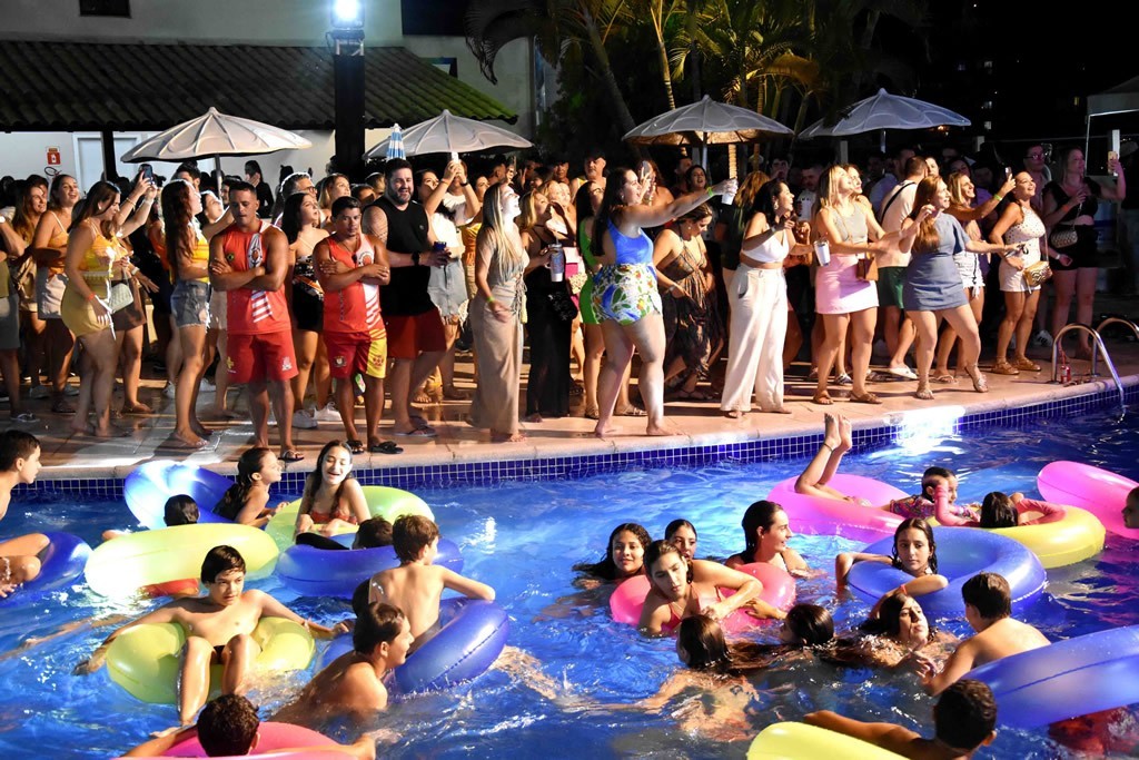 Bye Bye Verão - Pool Party 2025